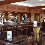 Hotel Caisleain Oir