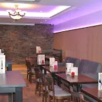 Hotel Caisleain Oir 3*