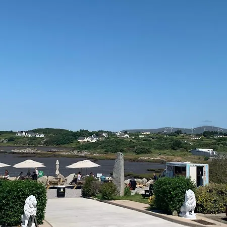 Caisleain Oir 3* Annagry