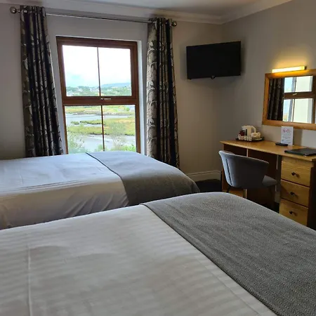 호텔 Caisleain Oir 3*